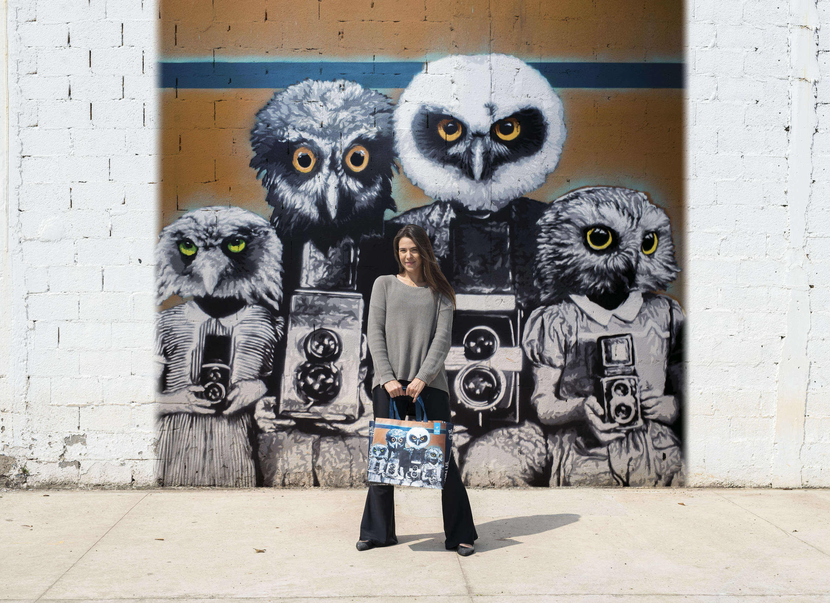 Coleção de bolsas retornáveis mais vendida do país abre processo seletivo para coleção 2023