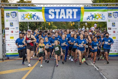 More than 6,500 participants take part in the 10th annual RBC Race for the Kids Toronto in support of youth mental health. (CNW Group/Sunnybrook Health Sciences Centre)
