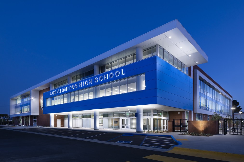 EricksonHall Completes Los Alamitos High School STEM Building For 2022