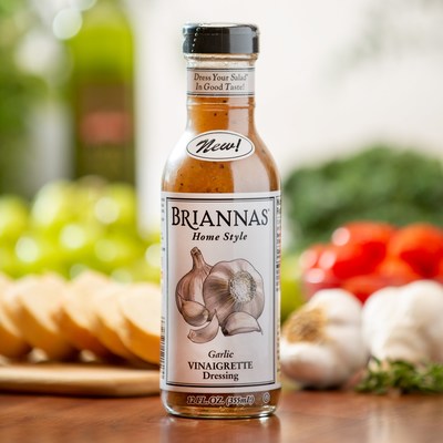 BRIANNAS new Home Style Garlic Vinaigrette dressing is a sweet and savory combination of roasted garlic, oil, and cracked black pepper.