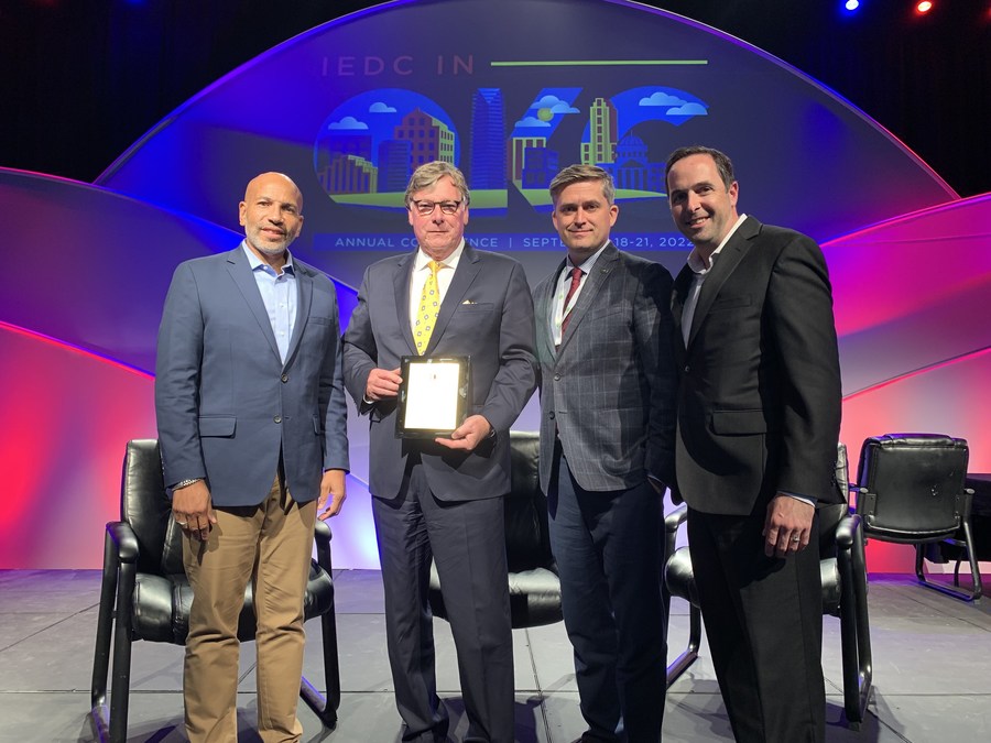 National Development Council, WA Dept. of Commerce Receive Award for Washington Small Business Loan Program - Vimarsana News