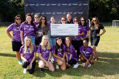 (left to right) Suzanne Moseley, board member, GOTR, Claudia Marquez, chief operating officer, Genesis Motor North America, Wendy Orthman, executive director, marketing, Genesis Motor America, Brandon Ramirez, director, corporate social responsibility, Genesis Motor America, Kristin King, board chair, GOTR, Tiffany Collins, executive director, GOTR, Vanessa Perez, Genesis Motor America, in Savannah, Ga. on September 26, 2022. (Photo/Genesis)