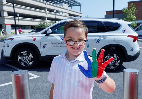 Hyundai Hope On Wheels 2022-2024 National Youth Ambassador Oliver Foster is photographed at Children's National Hospital in Washington D.C. on September 19, 2022 (Photo/Hyundai)