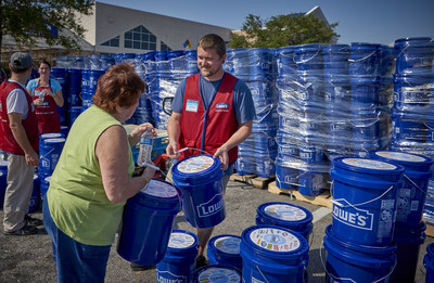 Lowe’s stores continue to help those affected by the storm, with more than 200 Emergency Response Team (ERT) members being deployed beginning today to the hardest-hit areas.