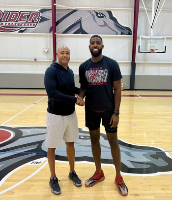 Riders Head Coach Kevin Baggett with Jason Thompson, former NBA player and newly appointed Special Assistant to the Head Coach.