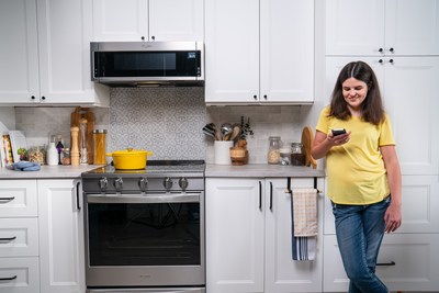 Whirlpool brand and Magnusmode announce collaboration during Autism Acceptance Month, launching 10 Home Care digital guides, making domestic activities more accessible for autistic and neurodiverse people. (CNW Group/Whirlpool Canada LP)