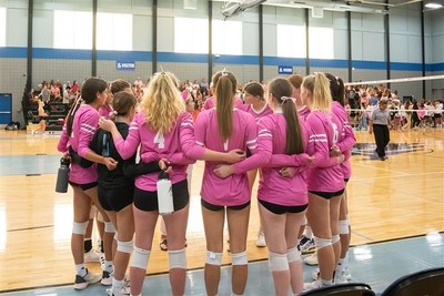 St. Andrew’s team in a group huddle. Photo by Cambry Thompson