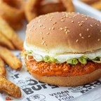 Odd Burger Launches U.S. Franchise Operations, Signs New...