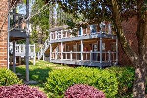 CentryStone Capital Acquires Vic at Buckhead, a 40 Unit Boutique Apartment, Atlanta, GA on September 30, 2022