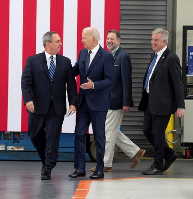 Volvo Group North America today hosted President Joe Biden at the Volvo Group Powertrain Operations facility in Hagerstown, Maryland, for National Manufacturing Day. Biden met with Volvo Group executives, toured the facility and spoke with employees during the event. Pictured left to right is Martin Weissburg, Volvo Group North America chairman and president of Mack Trucks, President Biden, Mitchell Smith, UAW Region 8 director, and U.S. Rep. David Trone.