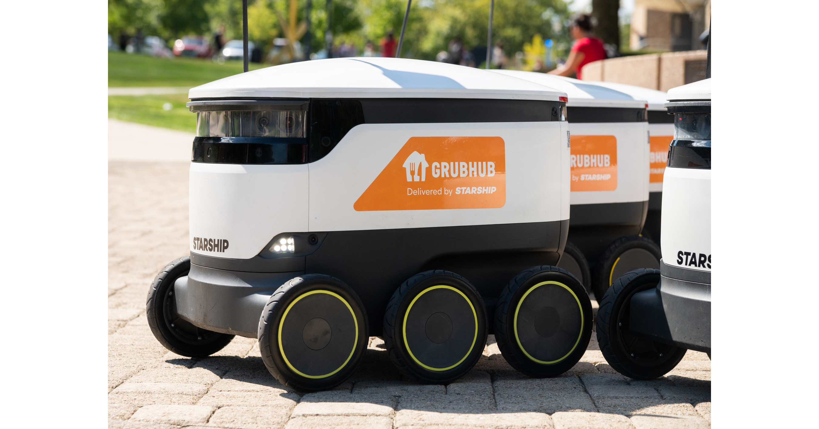 Grubhub Starship Technologies Partner to Bring Services to College Campuses