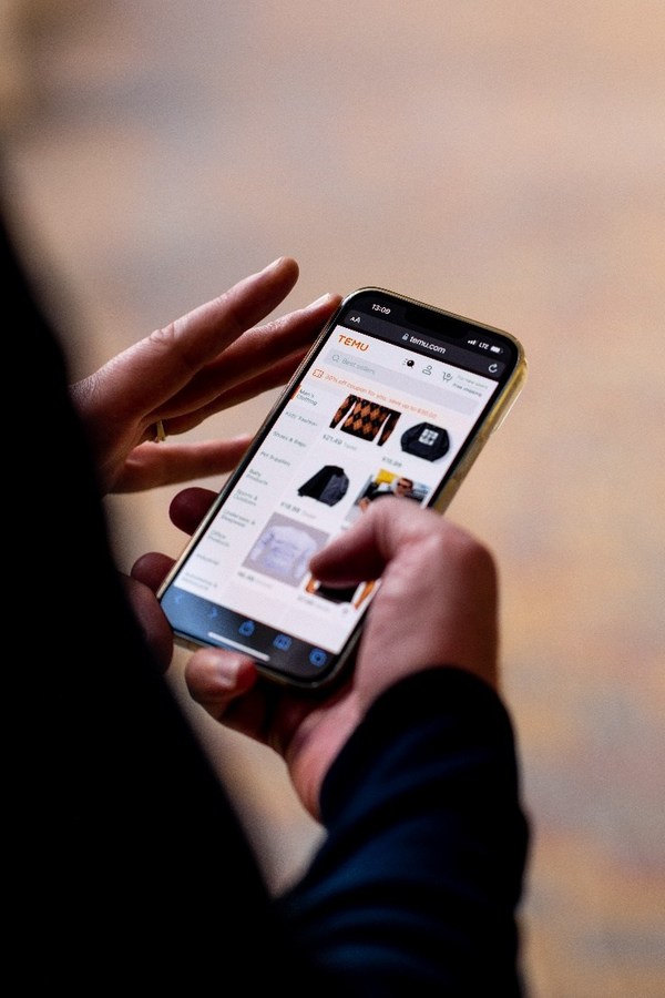 Unable to view the image, Please provide a valid URL.