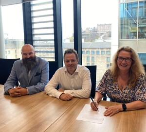 OEG Offshore company Fern Communications sign contract with Moray West