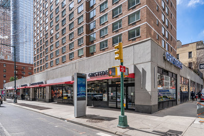 Regal Ventures has acquired the retail and garage condos of 897 Eighth Avenue in Manhattan's Hell's Kitchen neighborhood.