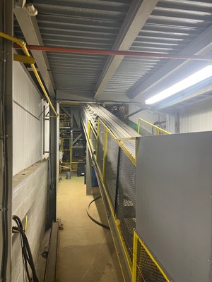 Electra has installed material feed handling equipment in advance of black mass recycling at its refinery (CNW Group/Electra Battery Materials Corporation)