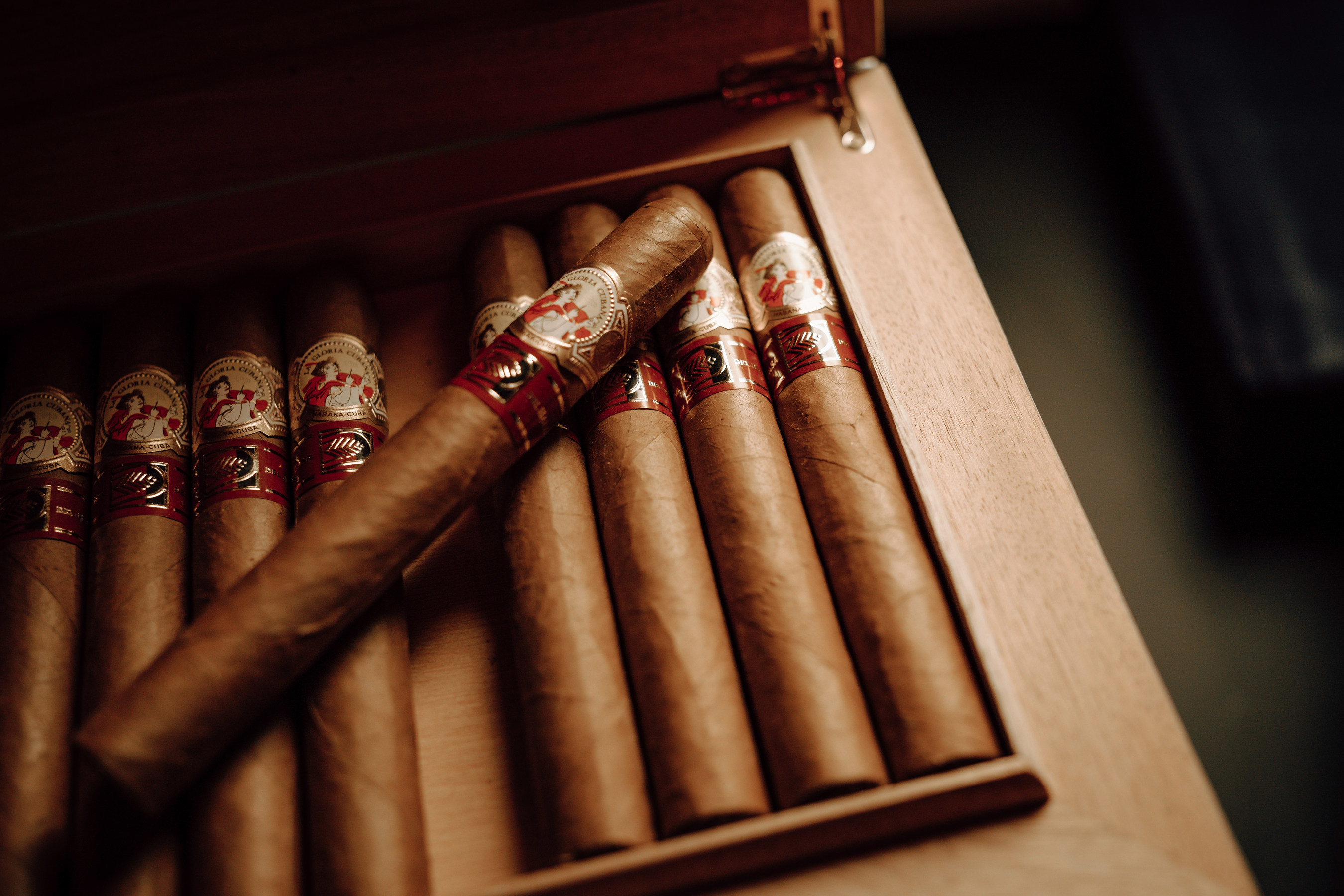 HABANOS, S.A. PRÉSENTE SA NOUVELLE VITOLE LA GLORIA CUBANA GLORIAS AU BENELUX