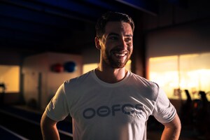 RECOVERY FOOTWEAR LEADER OOFOS AND 98.5 THE SPORTS HUB ANNOUNCE KICK SAVES FOR CANCER CAMPAIGN FEATURING JEREMY SWAYMAN