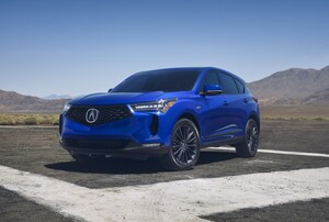 El Acura RDX 2023 incorpora nuevos servicios prémium estándar, como tres años de cortesía de AcuraLink y un nuevo paquete de mantenimiento gratuito de Acura