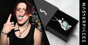5® GUM TEAMS UP WITH YUNGBLUD AND GREG YUNA TO CREATE THE "MASTERPIECES" CAMPAIGN FEATURING LUXURY JEWELRY CONTAINING CHEWED GUM