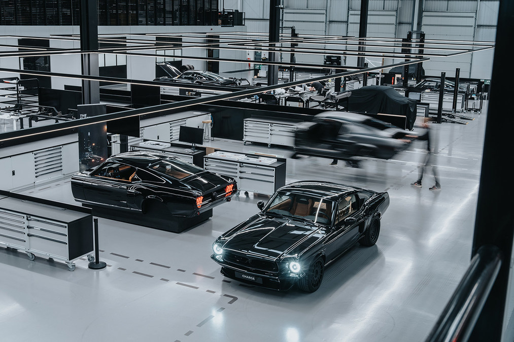 CHARGE CARS DEBUTS ALL-NEW '67 AT PETERSEN AUTOMOTIVE MUSEUM AND LOS ANGELES AUTO SHOW - Vimarsana News