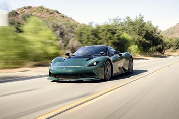 Verde Paradiso Battista (PRNewsfoto/Automobili Pininfarina)