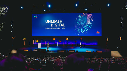 Experts deliver their speeches at HUAWEI CONNECT 2022 in Paris Experts deliver their speeches at HUAWEI CONNECT 2022 in Paris