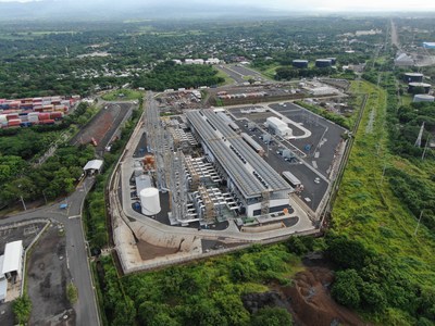 The Energía del Pacífico integrated LNG-to-power project comprises a permanently moored FSRU, a 1.8-km subsea pipeline, a 378-megawatt natural gas-fired power plant, and a 44-km electric transmission line, connecting the power plant’s output to the Central American Electrical Interconnection System and strengthening the region’s electric grid. Port of Acajutla, El Salvador, April 2022.