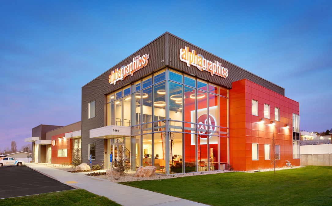 AlphaGraphics recognized as one of the leading franchise brands in the U.S. - Vimarsana News