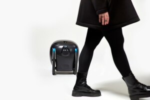 Piaggio Fast Forward™ Launches a Chic Personal Robot for Holiday 2022: Introducing the Exclusive "gitamini™ limited edition" Where High Tech Meets High Fashion and Healthy Living