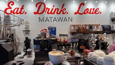 New franchise owner Scott Lentini says his new location in Matawan, New Jersey, is receiving enthusiastic responses from customers who love the café's specialty, hand-roasted coffee selections and the full-service breakfast, lunch, and dinner menu.
