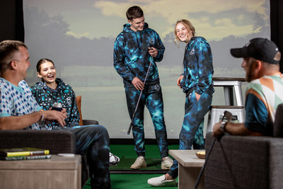 Carl’s Off-Course Collection is the very first line of athleisure wear designed specifically for indoor golfers.