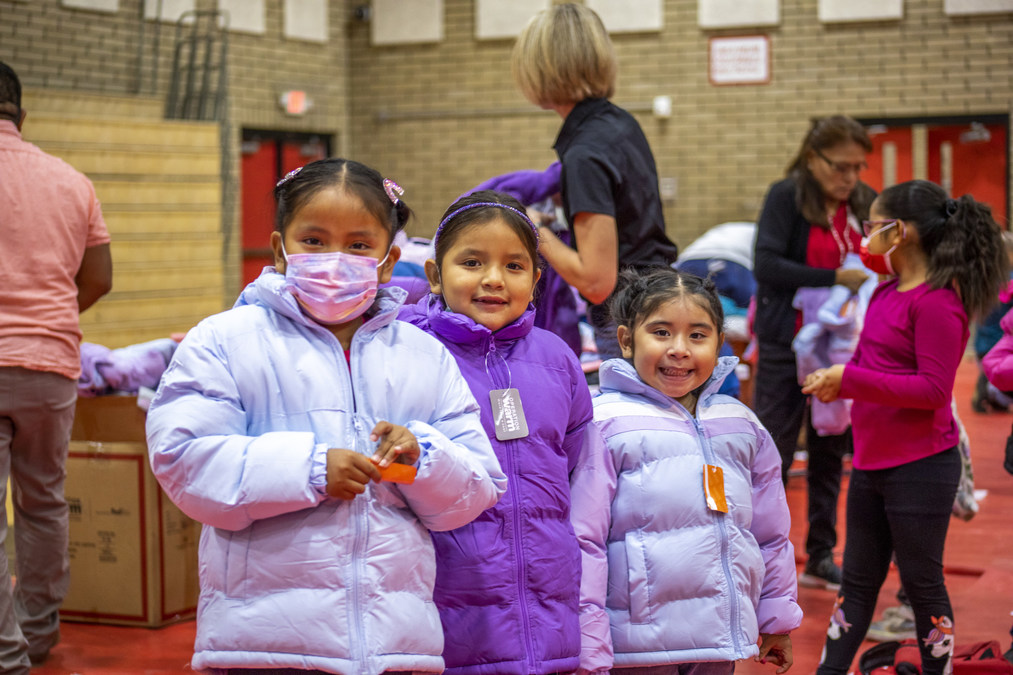 Partnership With Native Americans Teams With Operation Warm and Molina Complete Care of Arizona to Deliver Free Coats to Kids - Vimarsana News