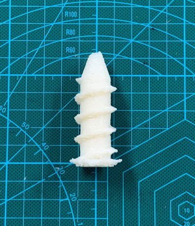 Screw shaped 3D Printed Model Structure Composed of PLA / Hydroxyapatite Composite Material