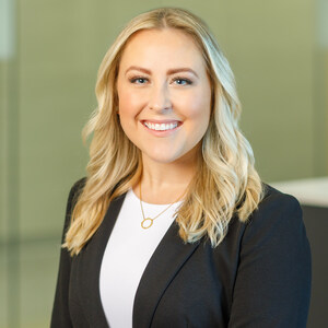 Hillary Stalker joins CapWealth as executive vice president and financial advisor