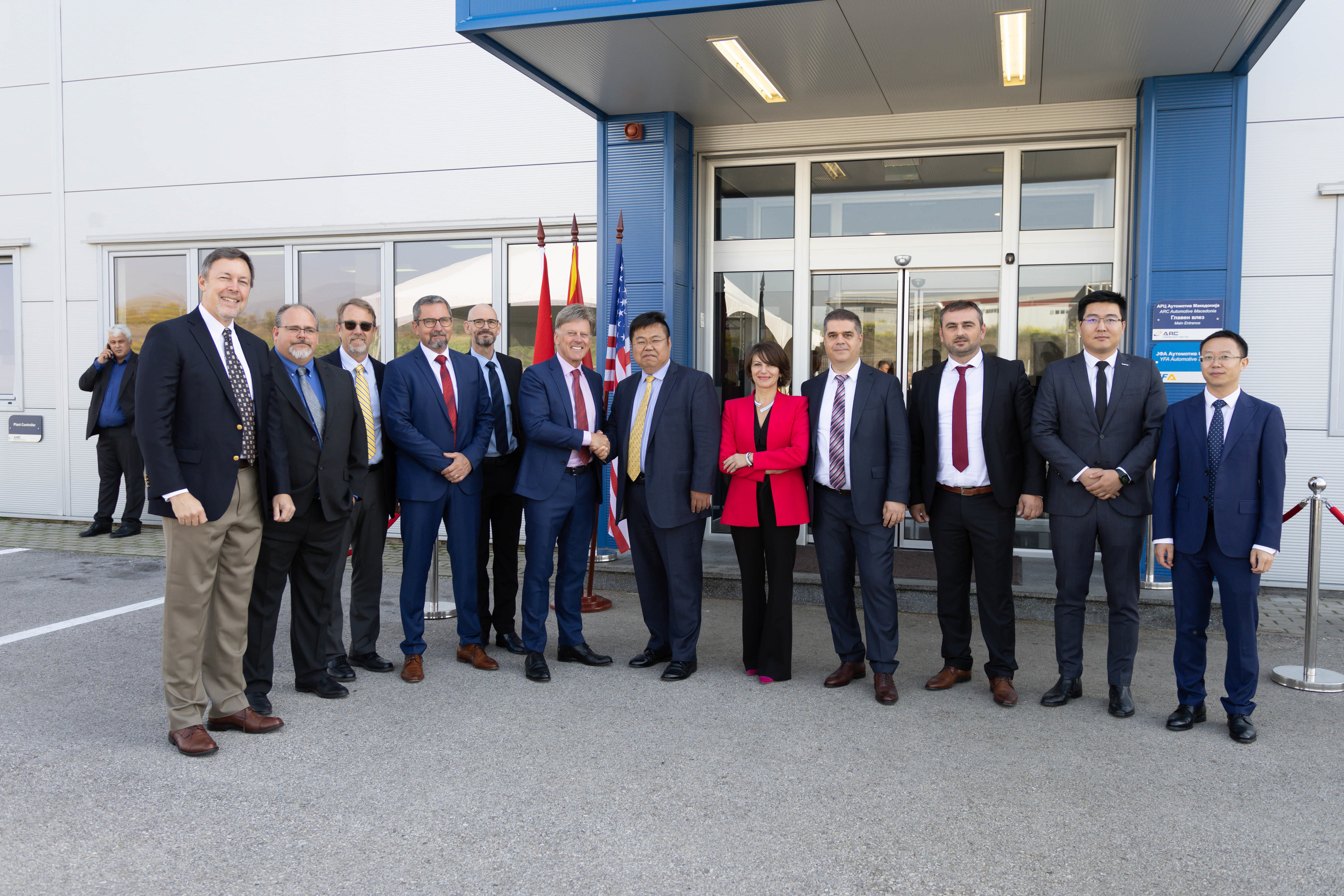 Oficjalna inauguracja działalności ARC Automotive i Yanfeng Safety Joint Venture w zakresie urządzeń do pompowania powietrza w Macedonii Północnej