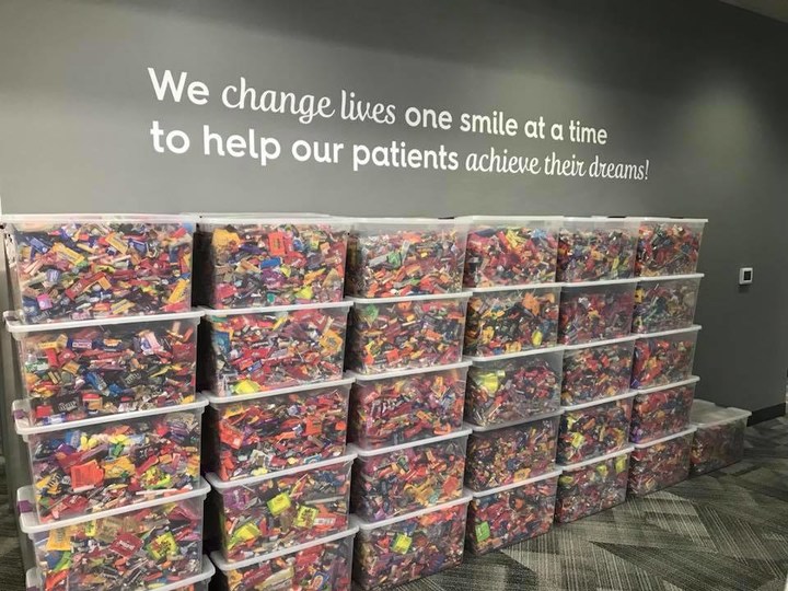 Molen Orthodontics is Accepting Your Wrapped Candy for Cold Hard Cash! - Vimarsana News