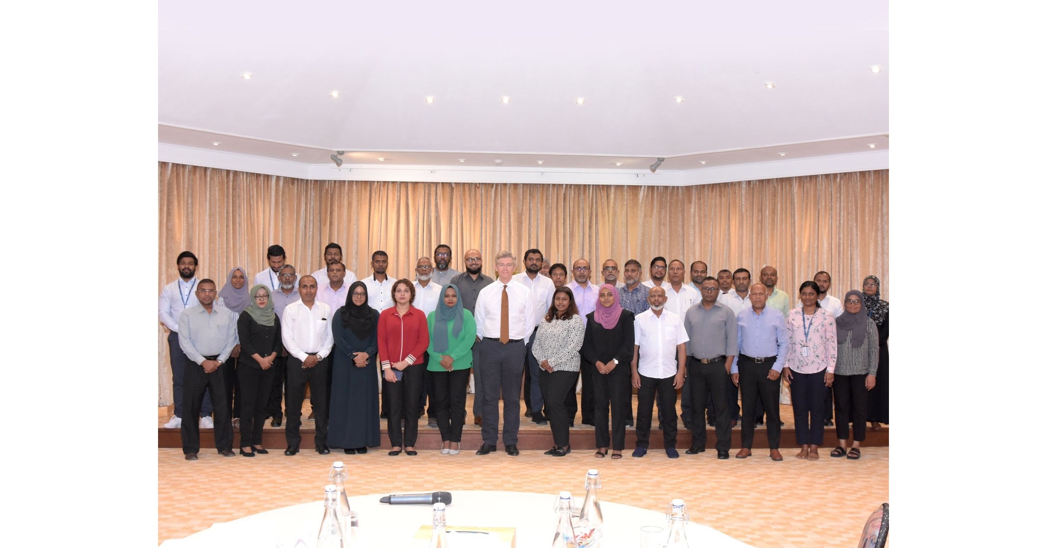 Judge Malcolm Simmons and the United Nations Development Programme in Maldives concluded a three-day training for senior court judges on the implementation of the new judicial performance evaluation process. Judge Malcolm Simmons and the United Nations Development Programme in Maldives concluded a three-day training for senior court judges on the implementation of the new judicial performance evaluation process.