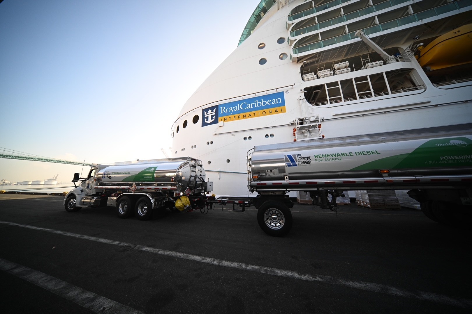 Navigator of the Seas Renewable Diesel -  Royal Caribbean Group First Cruise Company in US to Sail Using Renewable Diesel Fuel. Group partners with World Fuel Services for first bunkering of lower carbon fuel (Image at LateCruiseNews.com - October 2022)