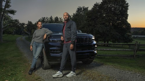 Derek and Hannah Jeter sign long-term partnership with Grand Wagoneer (Photo credit: Matt Furman for Grand Wagoneer)