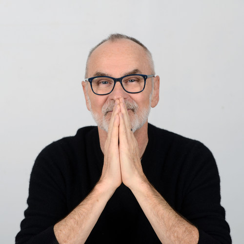 Daniel MacIvor. Photo Credit: Guntar Kravis (CNW Group/Pink Triangle Press)