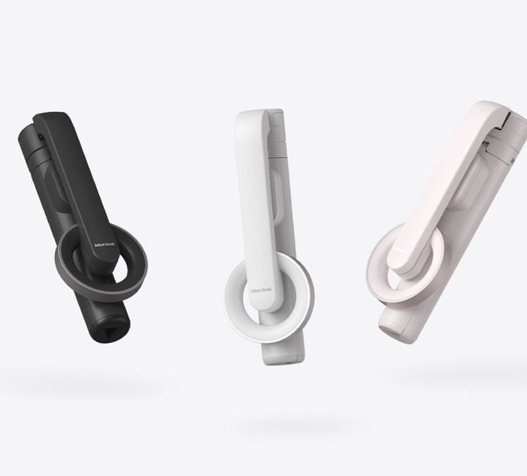 Young, Innovation-Driven Team Develops Revolutionary Maxlook Magnetic Selfie Stick for iPhone, Paving the Way for a Future of Pioneering Products for a Digital Audience - Vimarsana News