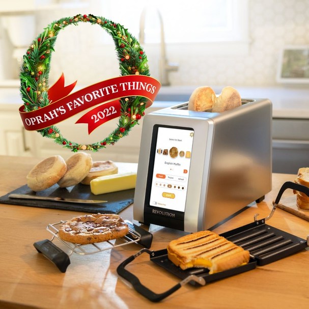 https://mma.prnewswire.com/media/1935461/The_Revolution_InstaGLO_R270_Toaster_with_Panini_Press_and_Warming_Rack_bundle.jpg?p=twitter