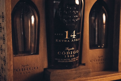 Código 1530 Releases 400 Bottles of a 14-Year Extra Añejo Tequila in a Custom Crystal Bottle