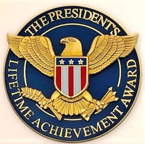 KIDNEY ADVOCATES RECEIVE U.S. PRESIDENT'S ACHIEVEMENT AWARD