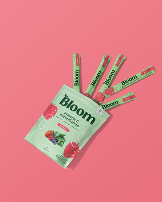 Bloom Nutrition Takes Its Viral Greens On-The-Go With New Travel