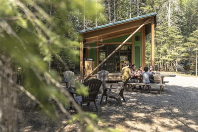La Société des établissements de plein air du Québec (Sépaq) annonce l'ouverture des réservations pour les emplacements de camping et les unités de prêt-à-camper de ses parcs nationaux et ses centres touristiques pour la saison 2023, les 12 et 13 novembre 2022. (Groupe CNW/Société des établissements de plein air du Québec)