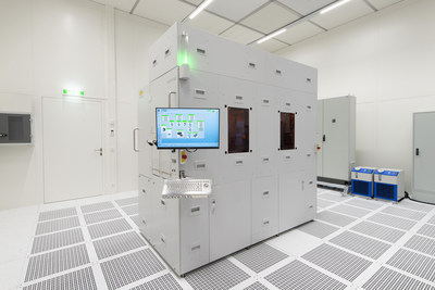 The EVG®150 automated resist processing system provides reliable and high-quality coating and developing processes in a universal platform that supports a variety of devices and applications, including advanced packaging, MEMS, radio frequency (RF), 3D sensing, power electronics, and photonics. Source: EV Group.