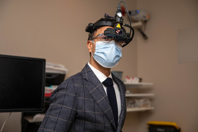 Dr. Varun Chaudhary, Chief of Ophthalmology at St. Joseph's Healthcare Hamilton and a professor of surgery at McMaster University. (CNW Group/St. Joseph''s Healthcare Hamilton Foundation)