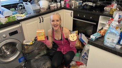 Scrub Daddy UK Introduces The "queen Of Cleaning" Auri Katarina