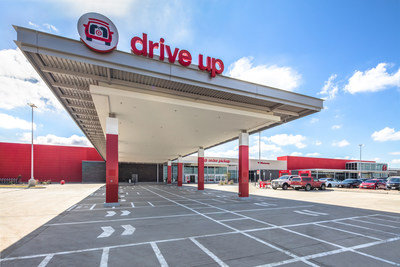 Drive Up canopy at Target’s new Houston-area store